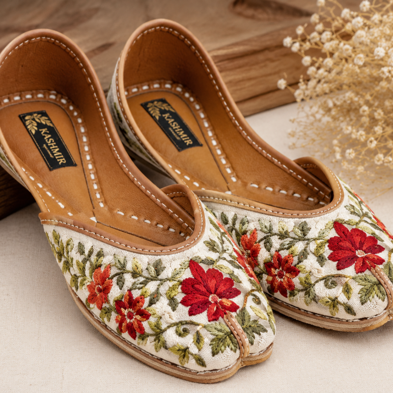 Women’s Handcrafted Floral Embroidered Kashmiri Mojari Jutti - Cream & Red